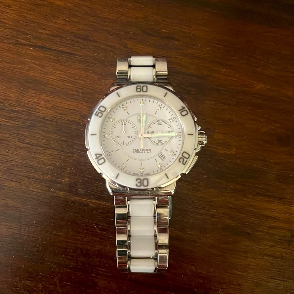 Women’s Tag Heuer Formula One watch